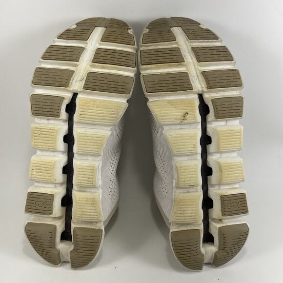 On Cloud 5 Coast Running Shoes Womens Size 10 White Beige Athletic Slip On - Picture 8 of 9